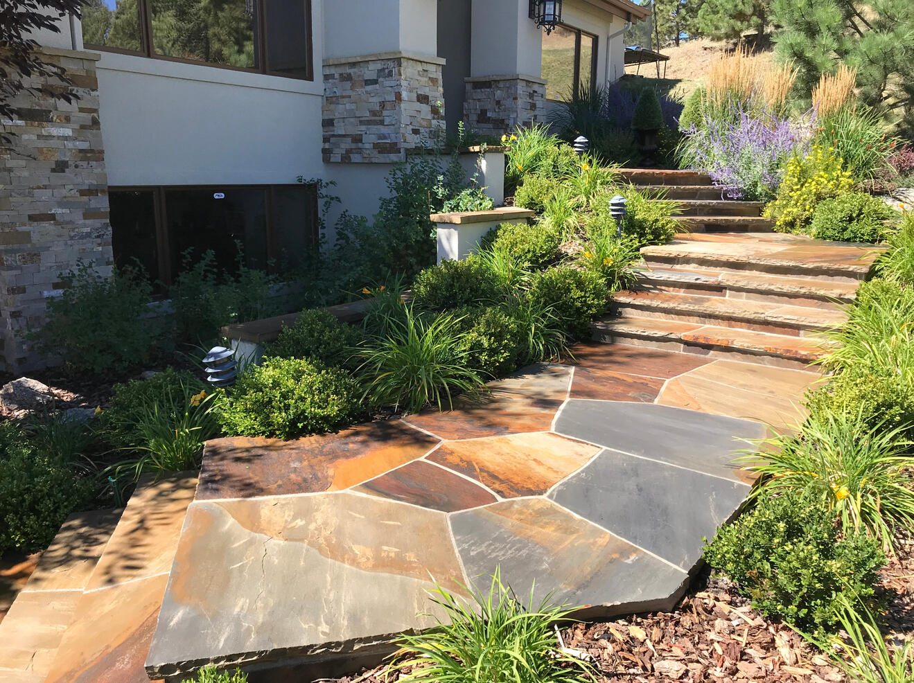 Lawn and Garden Stone Walkway